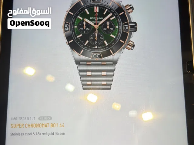 للبيع ساعة بريتلينغ سوبر كرونومات B01 44