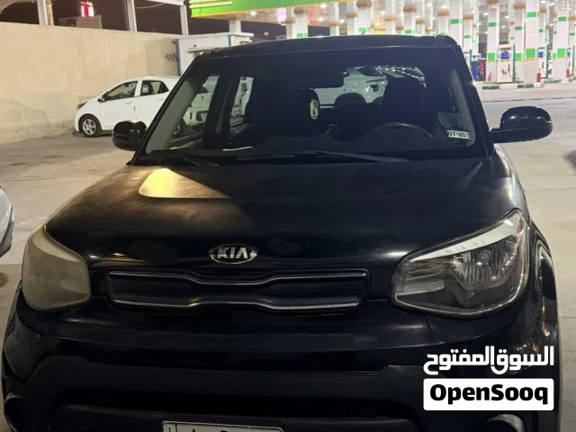 2019 كيا سول Standard
