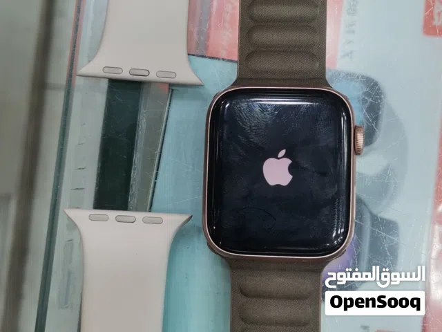 ساعه ابل SE
