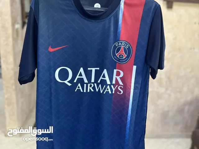 ملابس رياضة