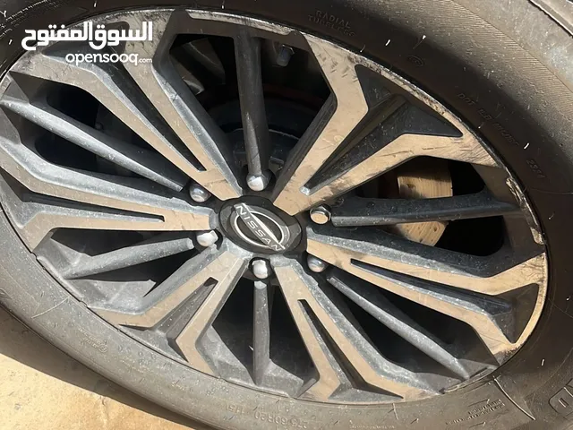 للبيع 4 رنقات باترول نضيف