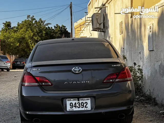 Used Toyota Avalon in Fujairah