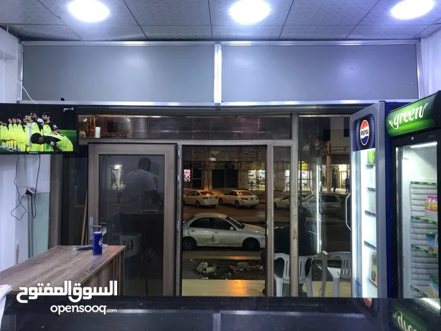 مقهى للبيع عتبة