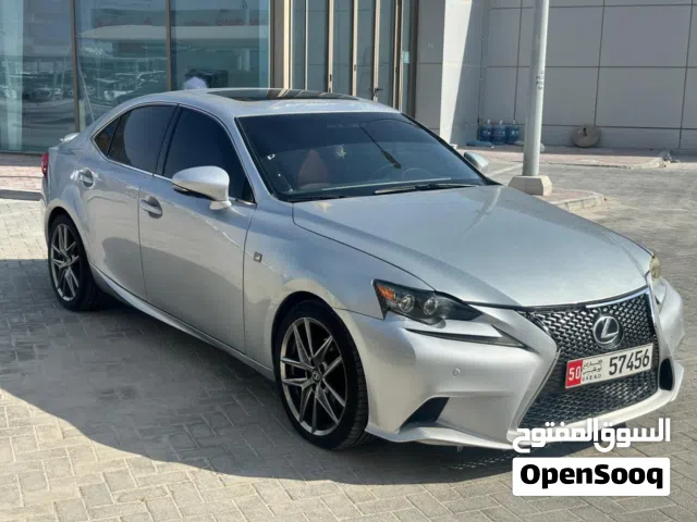 Used Lexus IS in Abu Dhabi