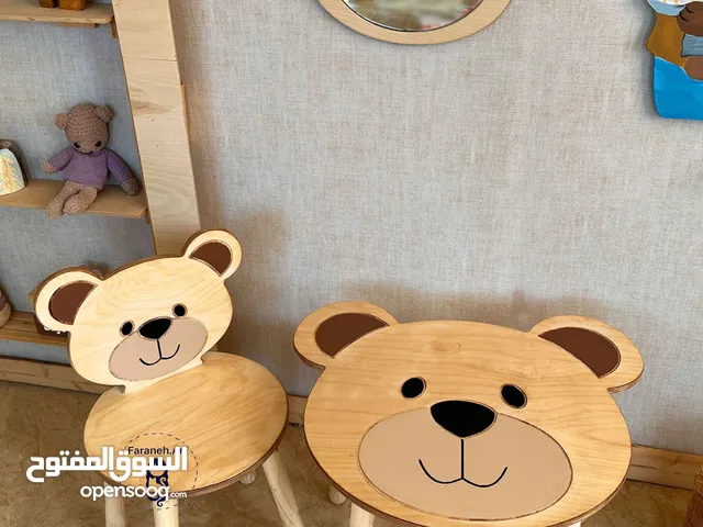 طاولة وكرسي خشبي للأطفال – تصميم تيدي معرض فرانه