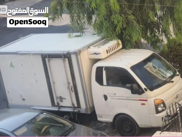 ثلاجه وحافظه للايجار بنقله