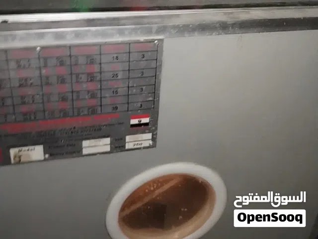 فقاسه P T O عدد البيض 152 بيضه للبيع