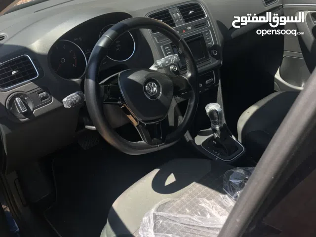 فلوكس فاجن بولو 2017 شبه جديد تسيير 2019  يد اولى