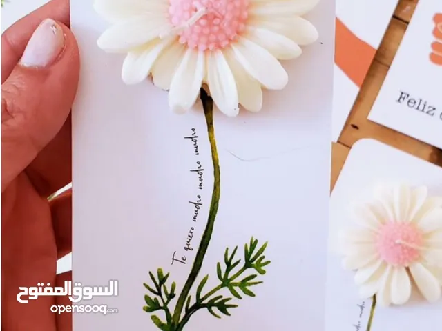 "عرض فاخر – شموع ورود اليدوية، روائح ساحرة وتصميم أنيق!" كل 50 وردة بي 150