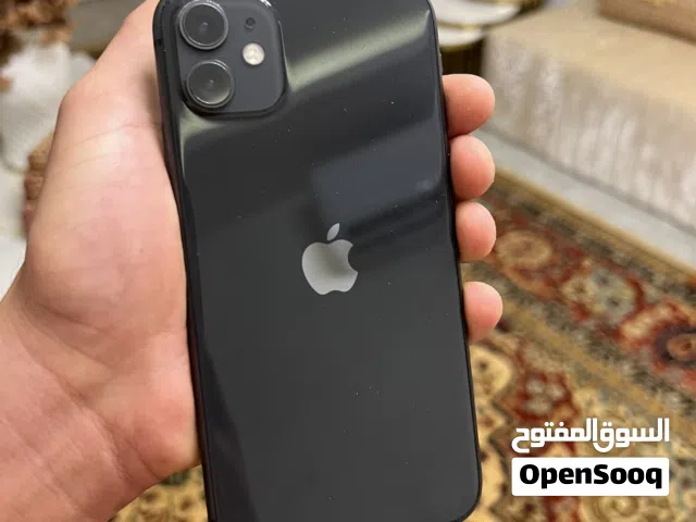 Apple iPhone 11 64 GB in Tripoli