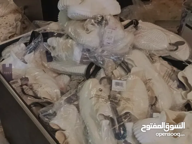 43 Slippers & Flip flops in Tripoli