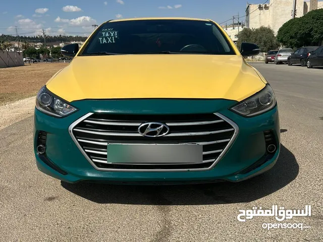 تكسي للبيع طبعة خضراء حرة بحالة ممتازة
