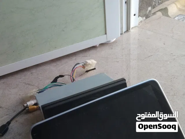 شاشه نوعيه ممتازه تركب على جميع السيارات اقرأ الوصف