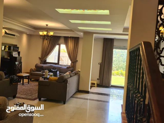 356 m2 3 Bedrooms Villa for Sale in Cairo Fifth Settlement