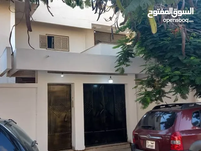 800 m2 More than 6 bedrooms Villa for Sale in Benghazi Tabalino