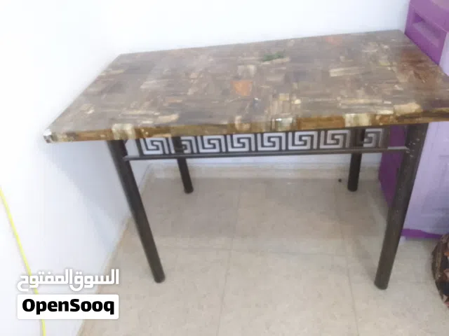 طاولةمرمر بدون كراسي للبيع