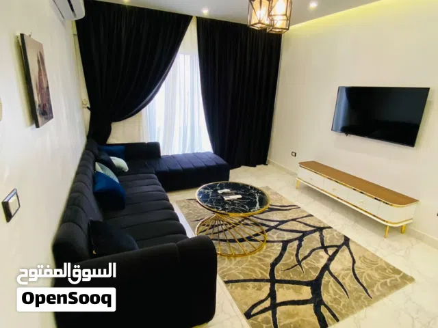 رووف للإيجار يومي بكمبوند كنزي