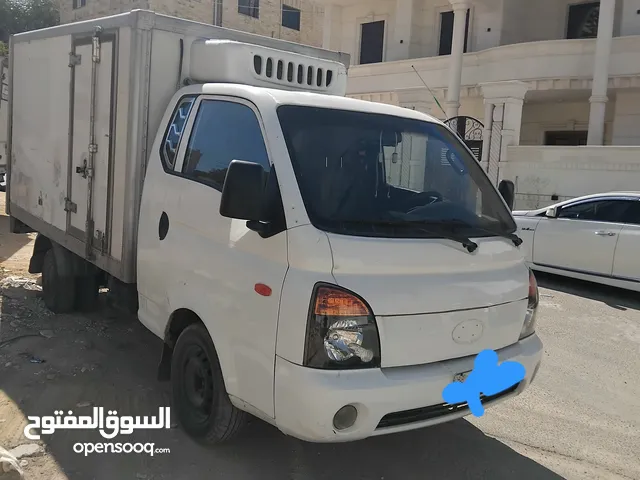 هونداي بورتر ثلاجة موديل 2009للبيع كاش