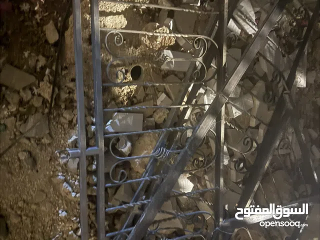 دربزين برندا وليس درج حديد