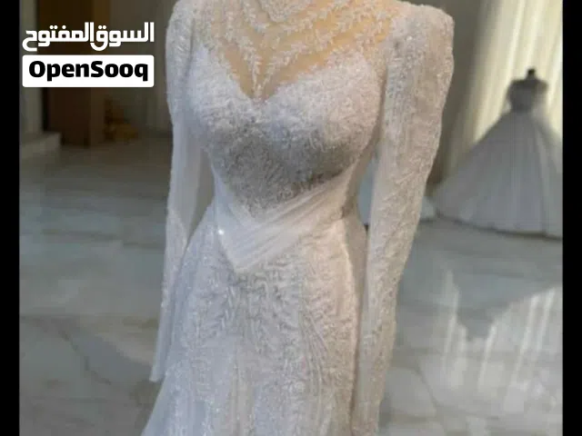 فستان زفاف بسعر اقل من السوق