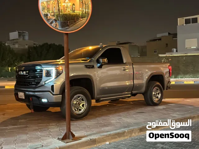 2023 جي إم سي سييرا 1500 AT4