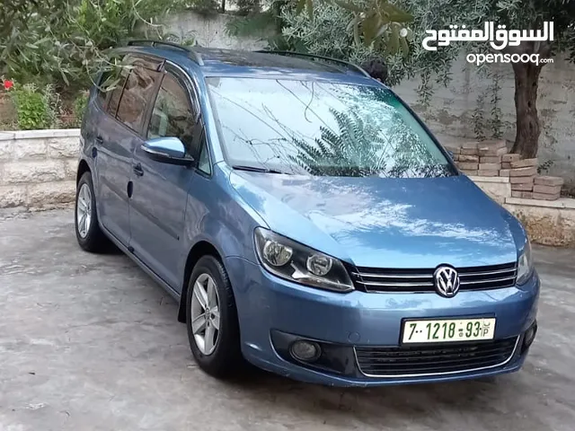 Volkswagen Touran 2012 in Ramallah and Al-Bireh