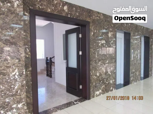 مبني ايدري للبيع اربع طوابق وملحق وبيزمة