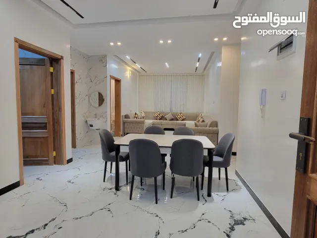 شقه مفروشة فاخرة للإيجار في أرقى أحياء صنعاء حده المدينة وبيت بوس وشارع الخمسين والاصبحي بمختلف الان