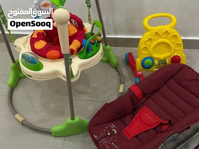 للبيع اغراض اطفال مستعمل ونظيفة 12 دينار