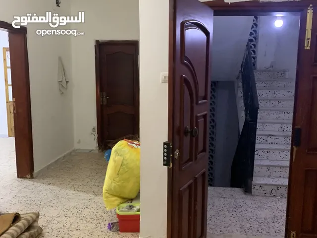 150 m2 3 Bedrooms Apartments for Rent in Tripoli Al-Serraj