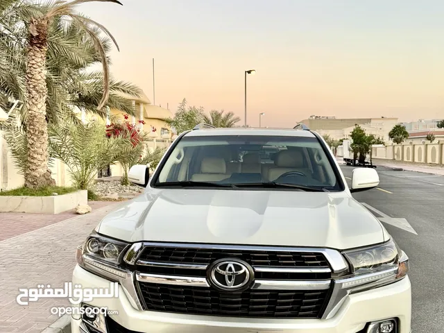 Toyota Land Cruiser Grand Touring 2021 GCC 125000KM V8 Very Clean