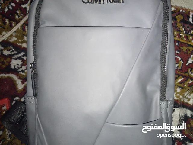 حقيبة ماركة أصلية  Calvin Klein