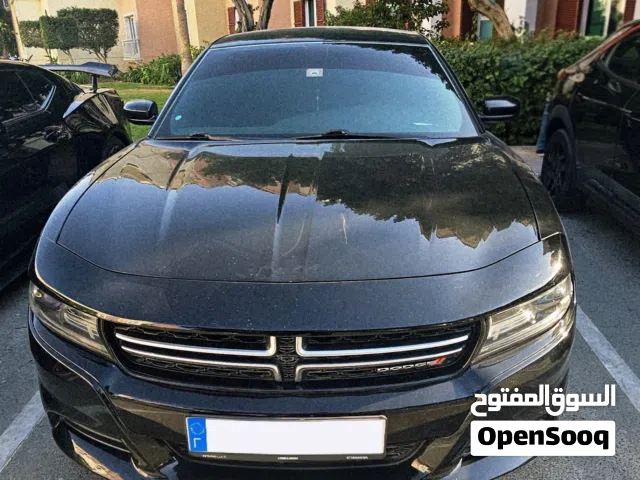 2015 دودج تشارجر SE