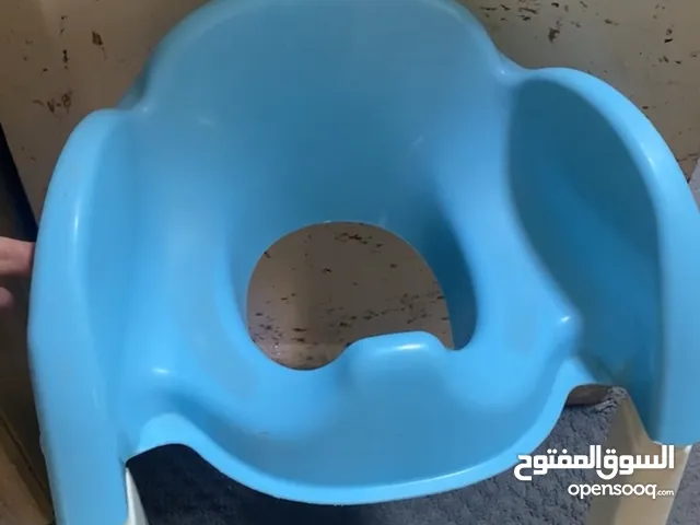 مقعد أطفال للحمام 10 دينار
