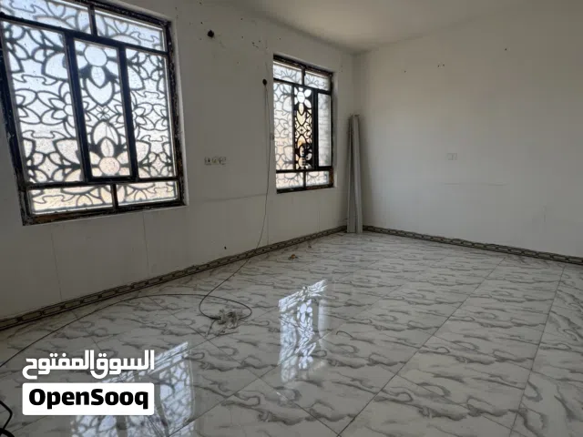 100 m2 2 Bedrooms Townhouse for Rent in Basra Muhandiseen