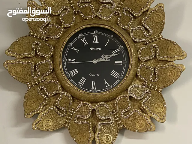 ساعة حائط اسمنتية رخامية