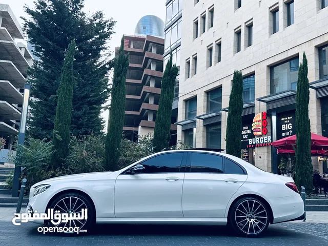مرسيدسE200موديل2020 ماشيه 69 الف موصفات خاصه نايت بكج 36000 قليل  ‎
