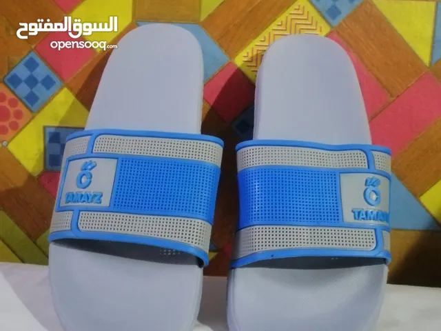 Comfortable Grey and Blue Tamayz Slides