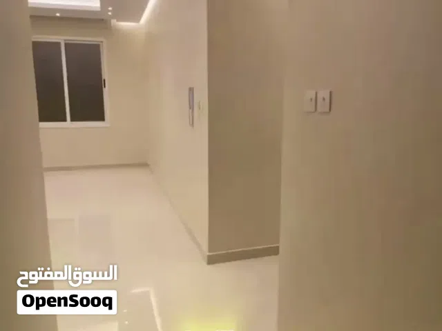 للايجار شقه في غرب عبدالله مبارك