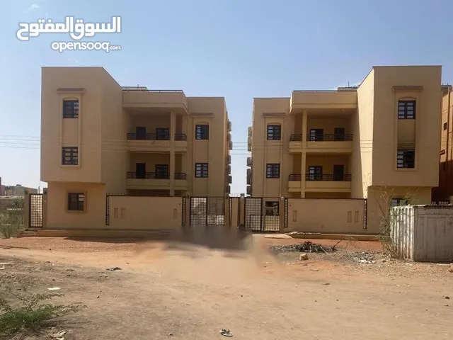 2 فيلا بالجريف غرب مربع 81