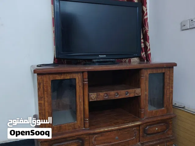 تلفزيون بانسونك مع ميز