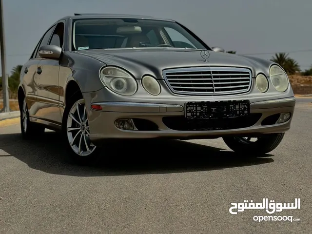 مرسيد E350 عاديه مش رباعيه