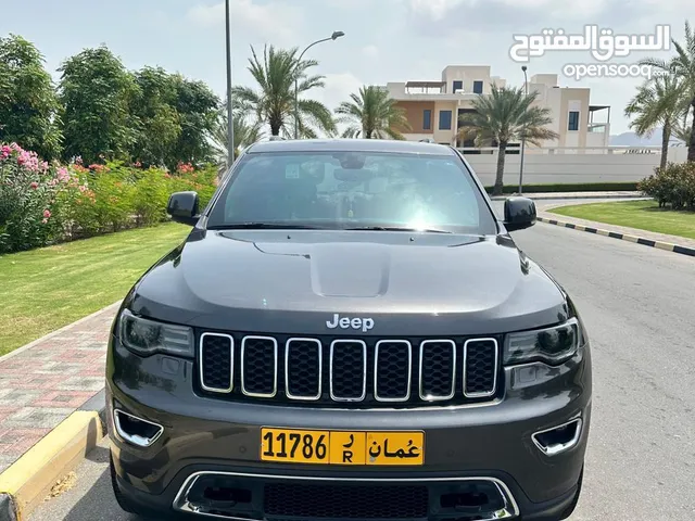 Jeep Grand Cherkee limited 4*4 43 K KM only