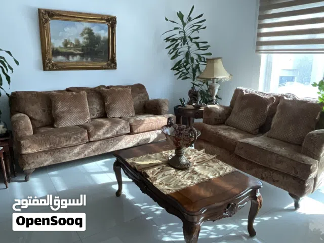 صالون 3 قطع نوعية جدا ممتازة من habitat