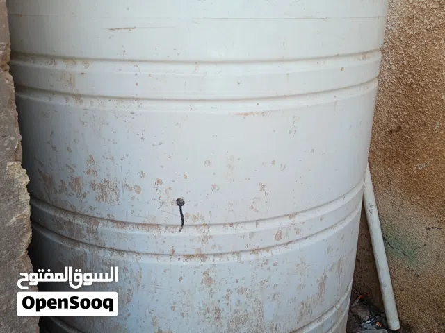 تانكي 2طن الاصلي + عربانه خشب مال لبلبي للبيع اثنينهن