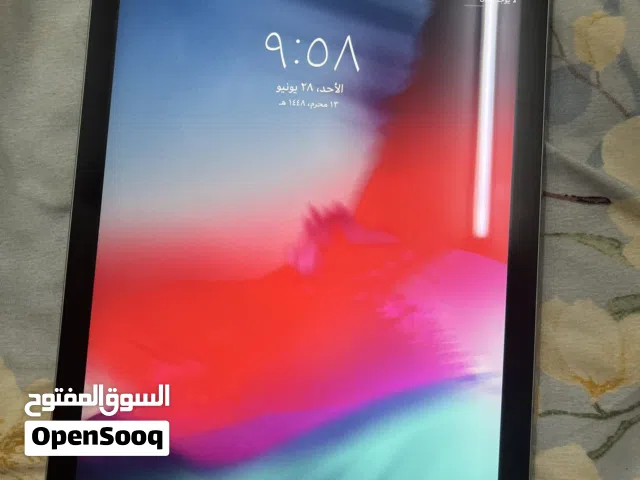 Apple iPad 32 GB in Muscat