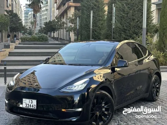 Tesla model Y 2022