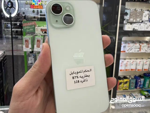 ايفون 15 عادي  بطاريه 87% ذاكره 128 نضافه 100% لون تركوازي