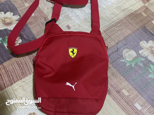 بوما فيراري 25 دينار