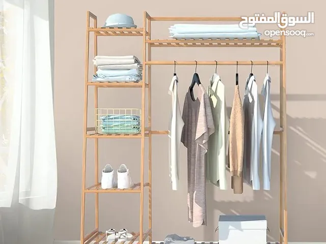 ستاند خشب بامبو مع رفوف جانبية خشب بامبو عالي الجودة مع معالجة حرارية لضمان المتانة والثبات